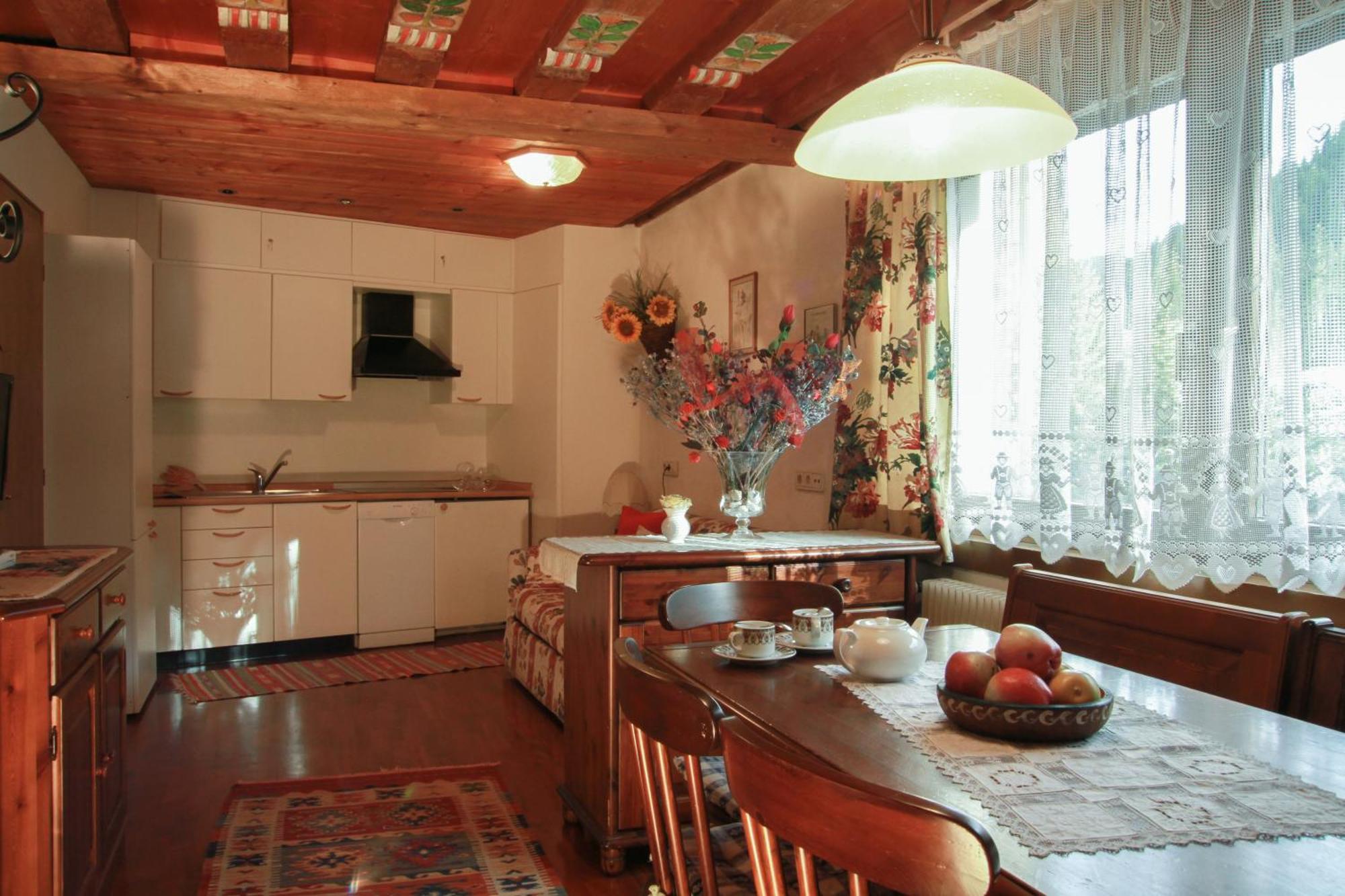 Residence Salvan Corvara In Badia Εξωτερικό φωτογραφία